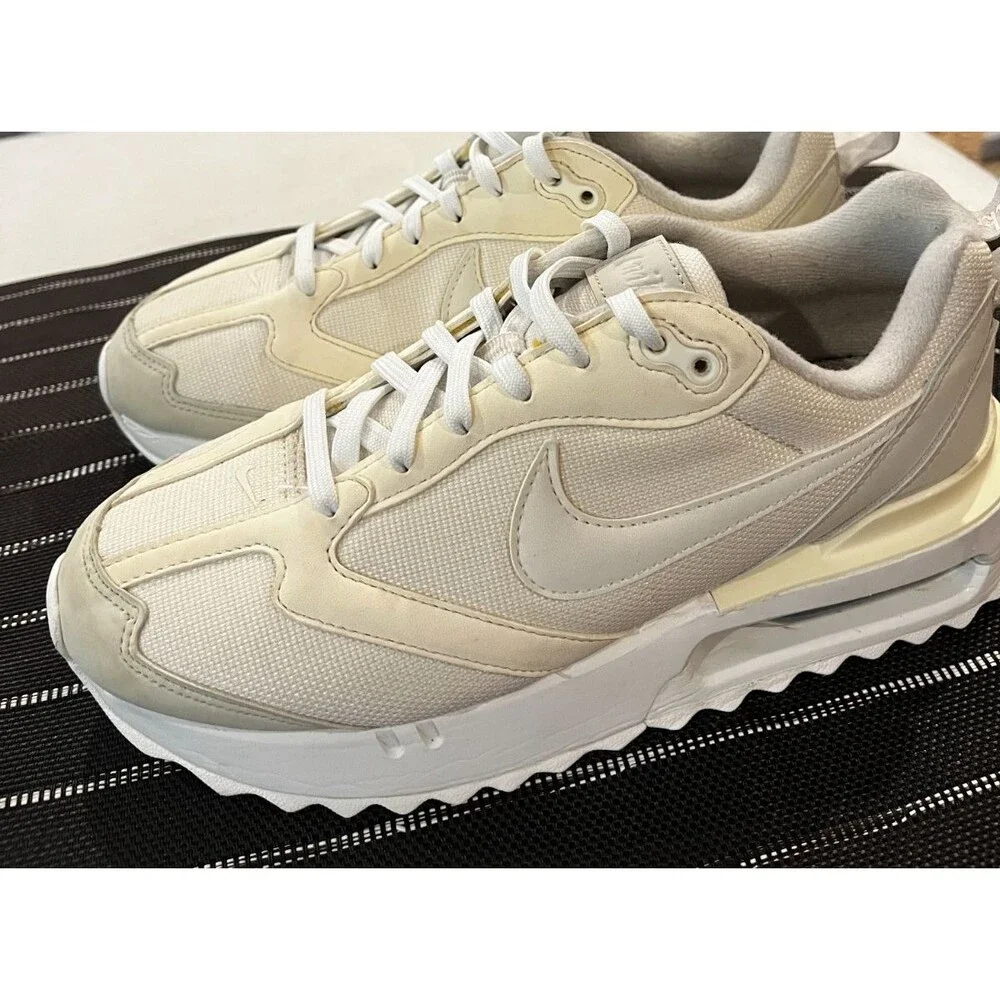 Nike Air Max Dawn Phantom Light Bone Womens Size 6.5 Athletic Shoes Sneakers - Picture 1 of 14